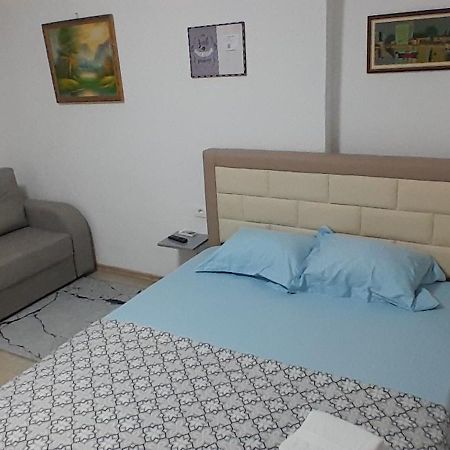 פוגרדץ Klent Studio Apartment מראה חיצוני תמונה