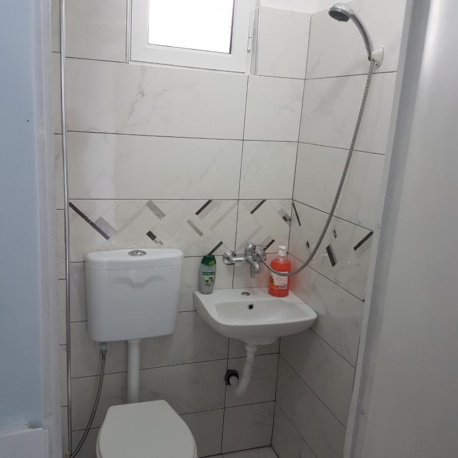 פוגרדץ Klent Studio Apartment מראה חיצוני תמונה