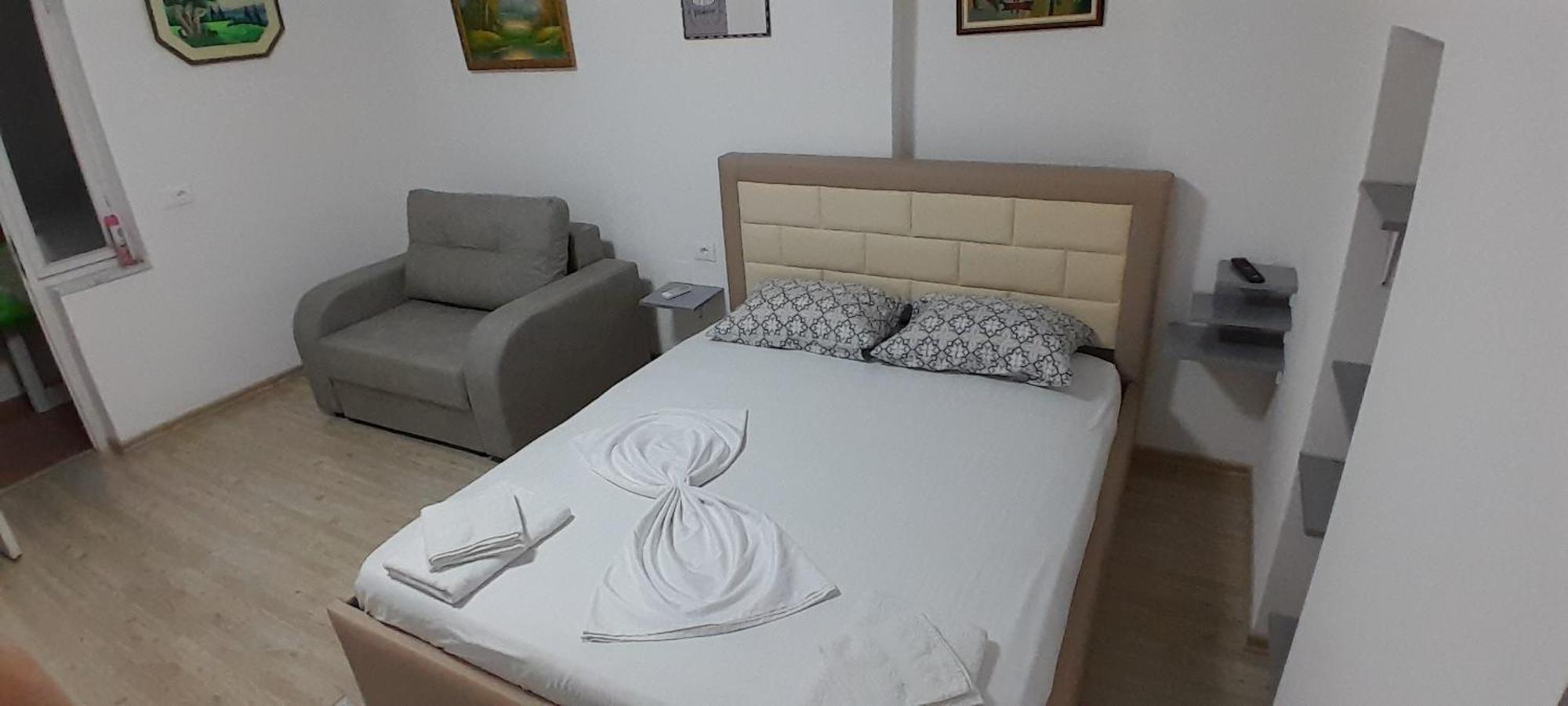 פוגרדץ Klent Studio Apartment מראה חיצוני תמונה